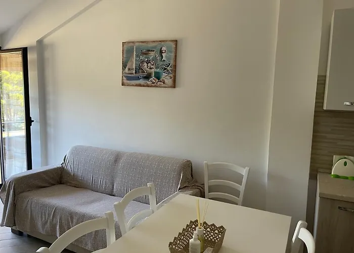 Delia's House Appartement *